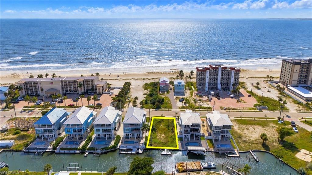 621 Estero BLVD