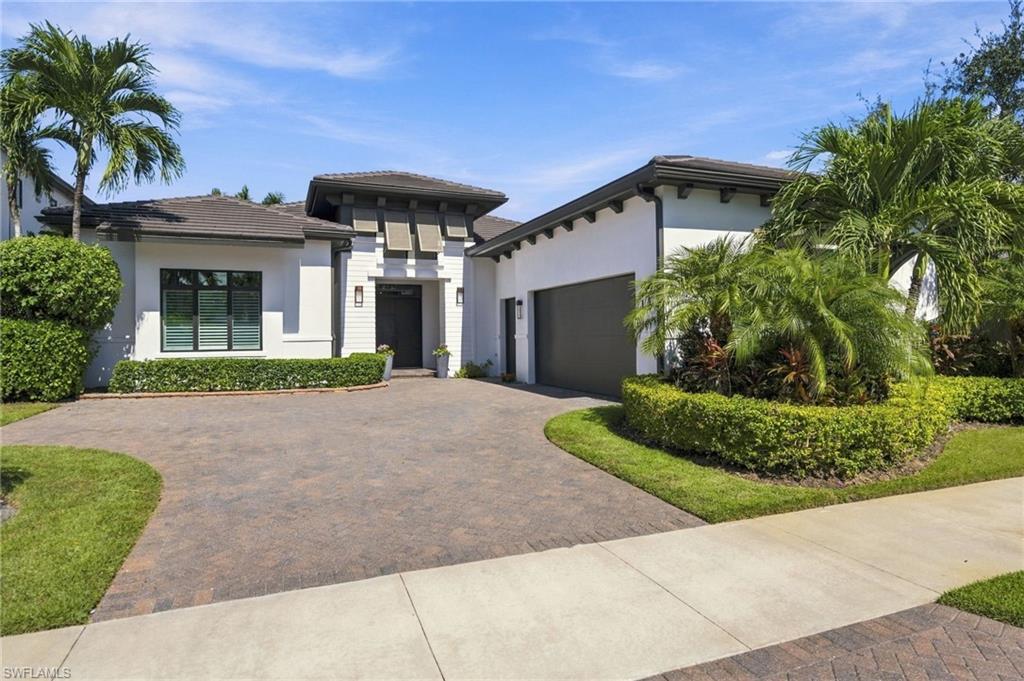 1651 Vinland WAY